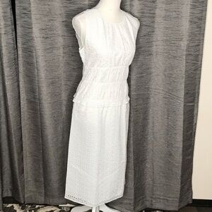 Classiques Entier Eyelet Lace white ruffle Dress Size 6